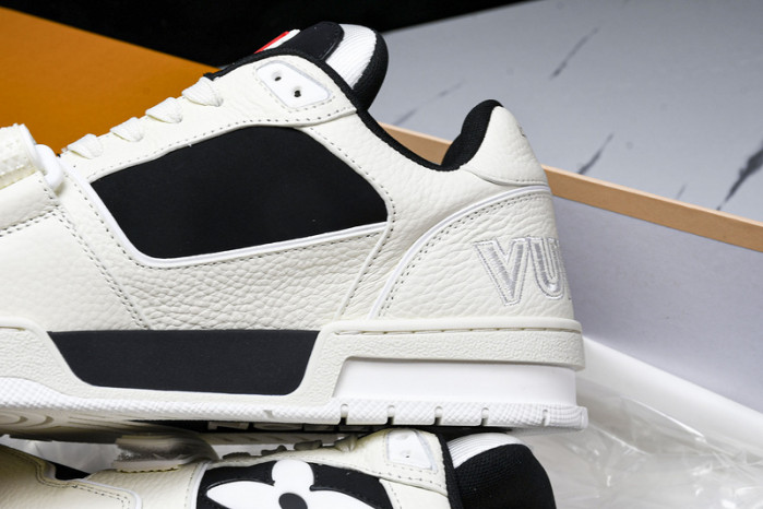 LV SNEAKER LOW FOR-LV101