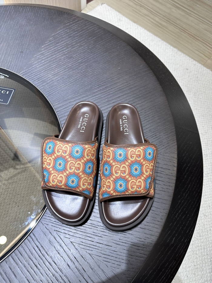 GUCC SLIPPERS