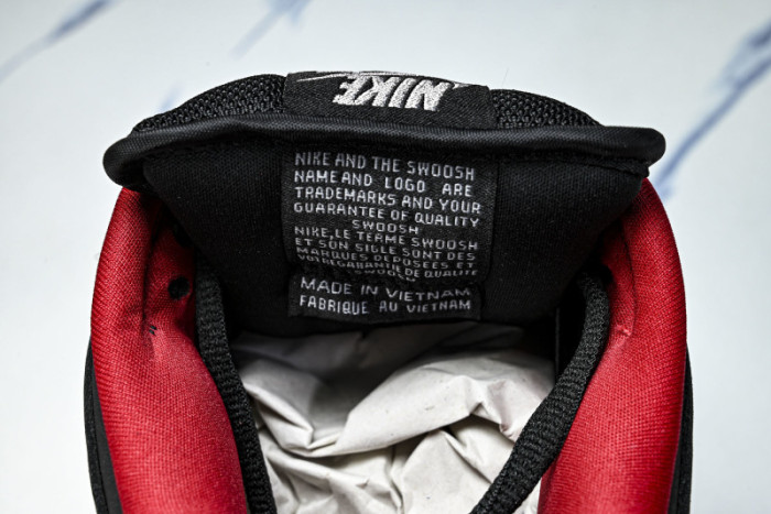 Nike SB Dunk Low  Supreme 94 Black  HQ8487-001