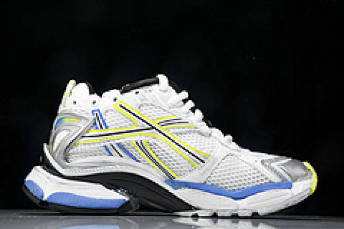 BLCG RUNNER  772774-W3RNY-0213