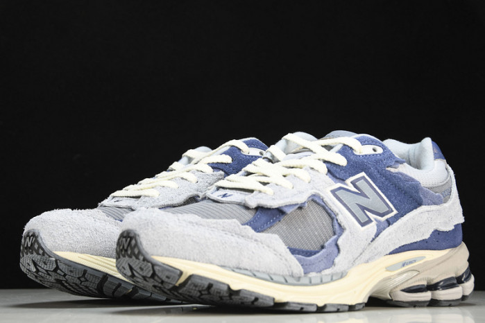 New Balance ‘Refined Future’ M2002RDI