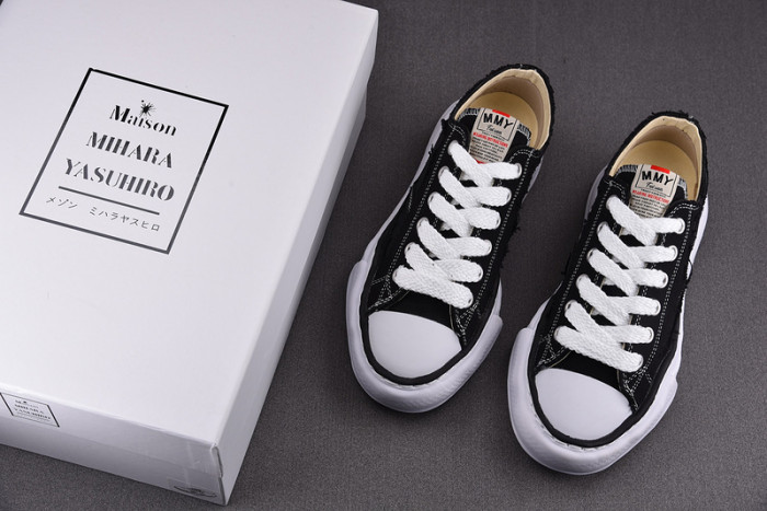 MAISON MIHARA YASUHIRO MMY035