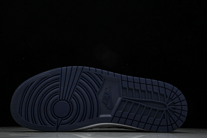 Air Jordan 1 Retro  Low 