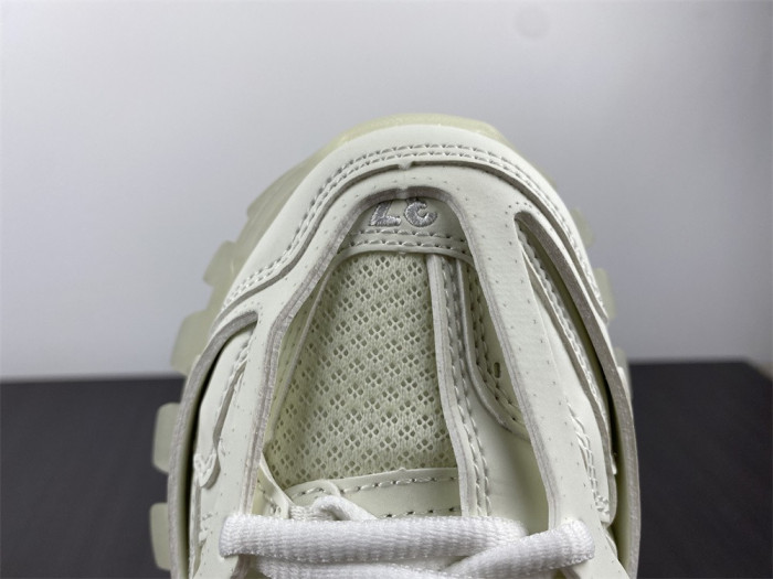 BLCG Track Trainer White Glow In The Dark  542436 W3CR1 9000