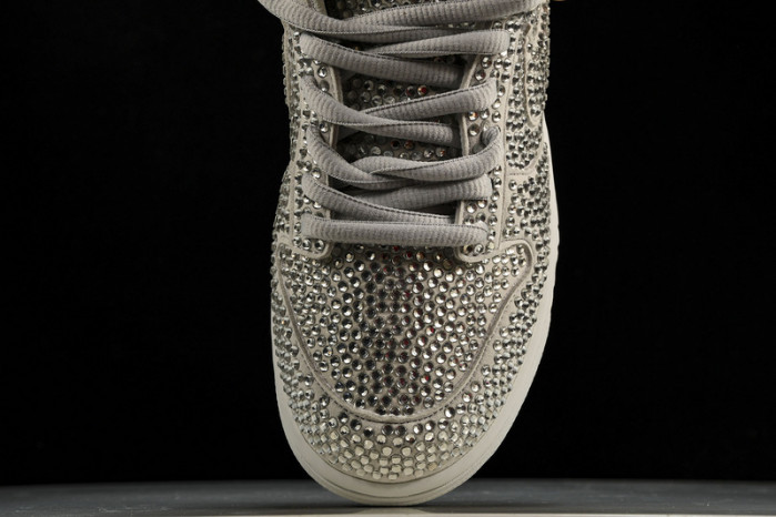 Nike Dunk Low Cactus Plant Flea Market Pure Platinum CZ2670-001