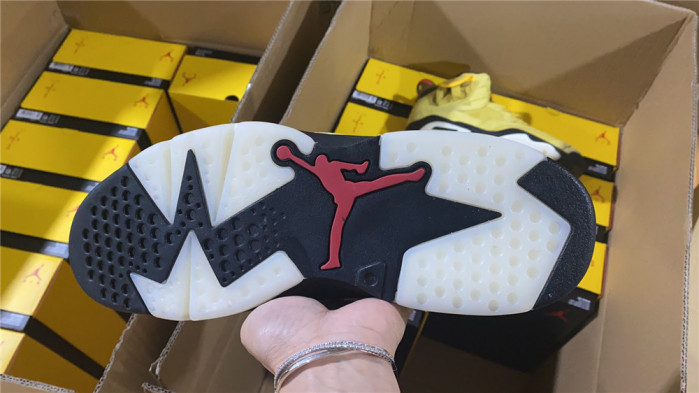 AIR JORDAN 6 YELLOW X TRAVIS SCOTT CN1084-300