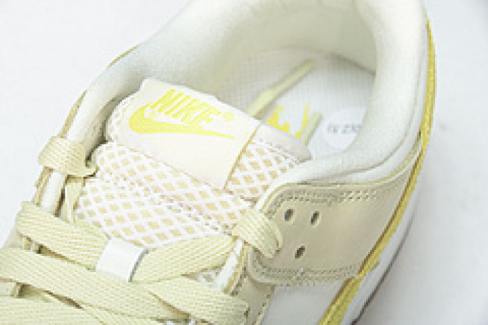 Nike Dunk Low Lemon Drop DJ6902-700