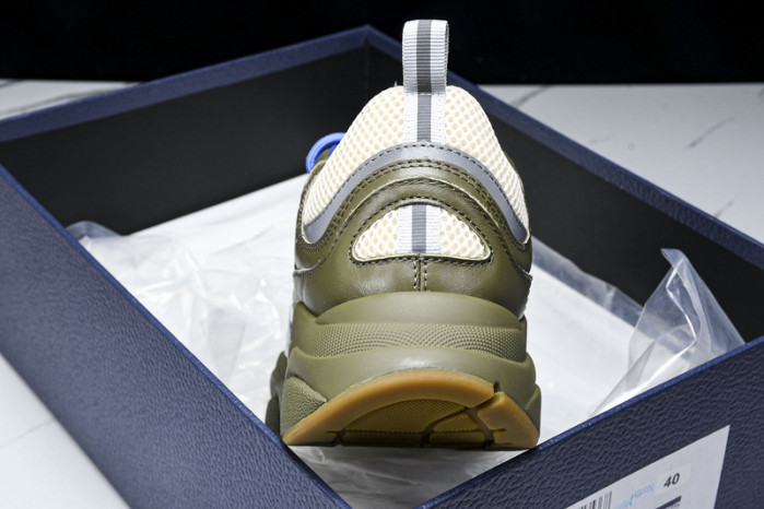 D10R HOMME B22 TRAINER SNEAKER