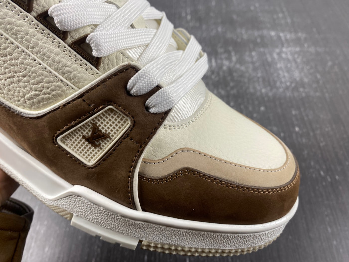 LV SNEAKER LOW 121801