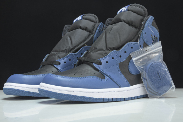 Air Jordan 1 High OG “Dark Marina Blue” 555088-404