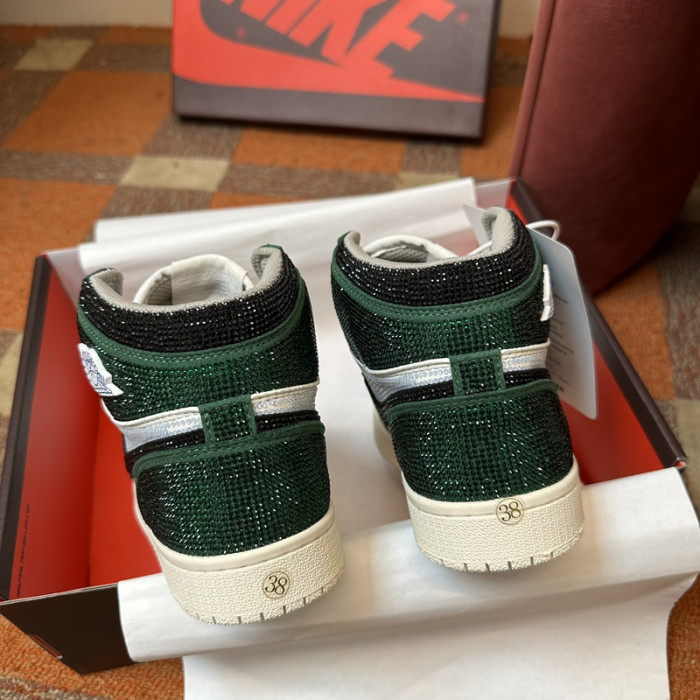 AIR JORDAN 1 RETRO  AJ-15