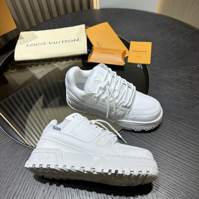 LV SNEAKER LOW FOR-LV207