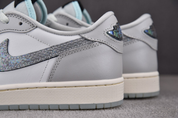 Air Jordan 1 Retro Low OG Year of the Snake (2025)  HF3144-100