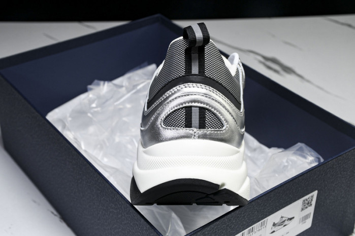 D10R HOMME B22 TRAINER SNEAKER