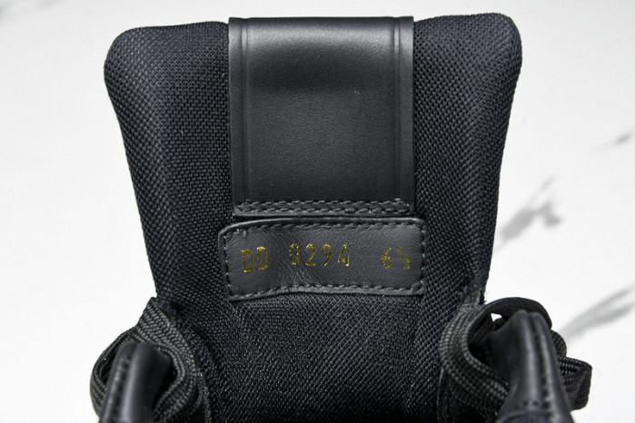 LV SNEAKER LOW FOR-LV210