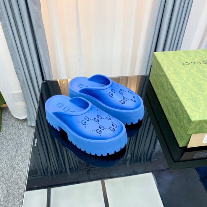 GUCC SLIPPERS