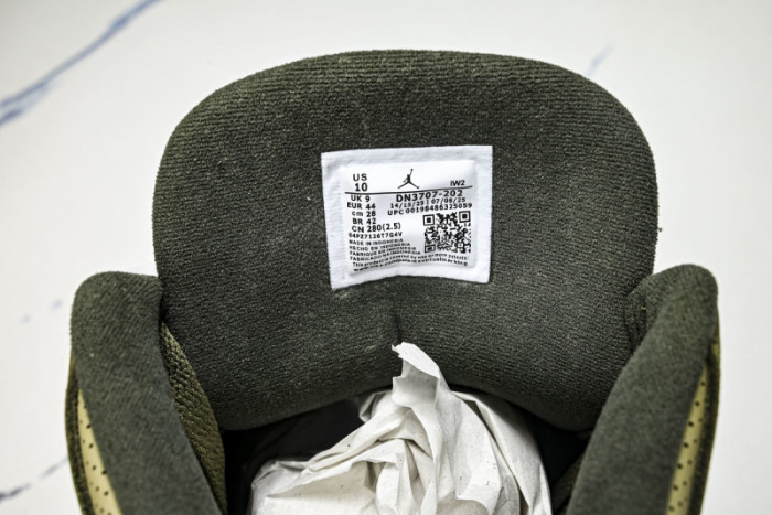 Air Jordan 3 Retro “Family Affair” DN3707-202