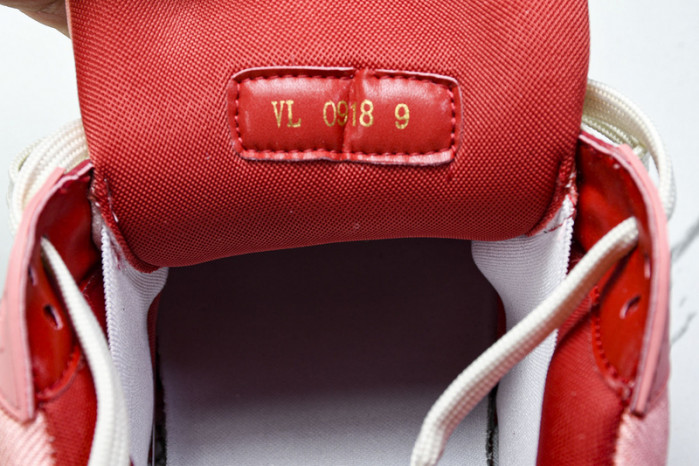 LV SNEAKER LOW FOR-LV221