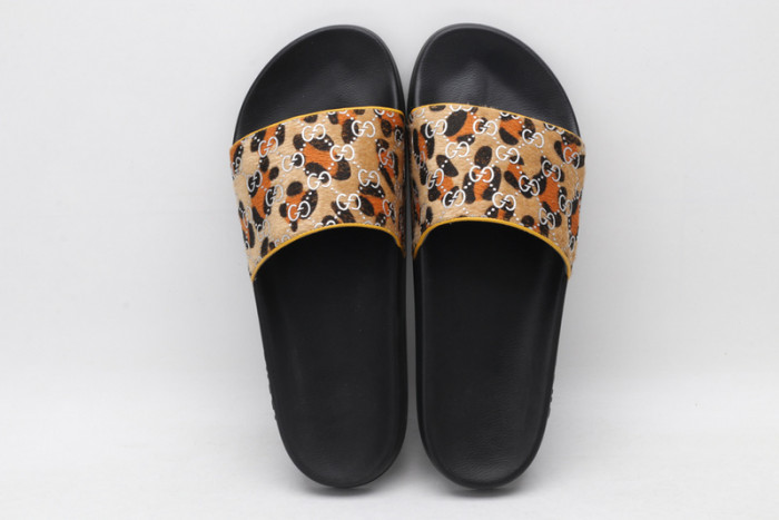 GUCC SLIPPERS leopard print