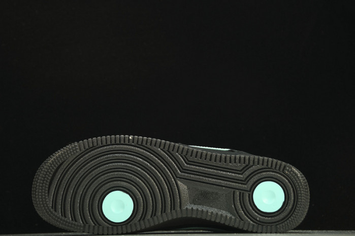 NIKE AIR FORCE 1 LOW x  Tiffany & Co.