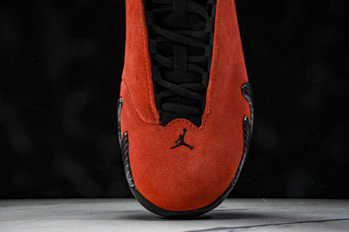 Air Jordan 14 “Ferrari (Retro versions 2025)     IF5015-600