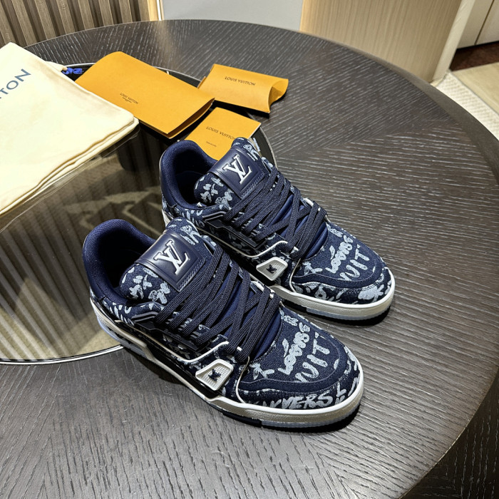 LV SNEAKER TRAINER FOR-LV426