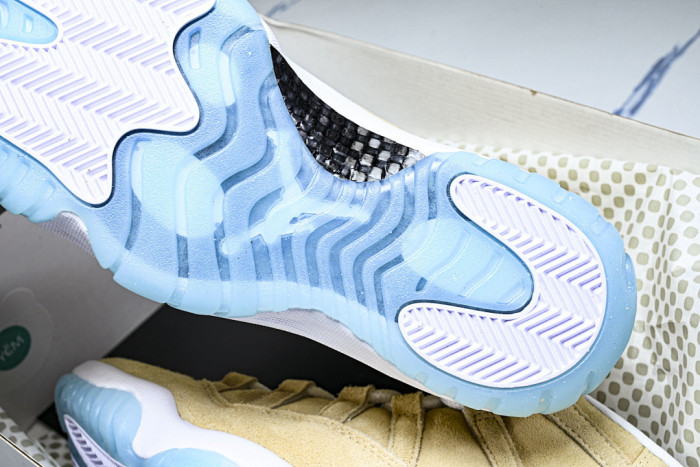 Air Jordan 11 "H-Town" IO8960-707