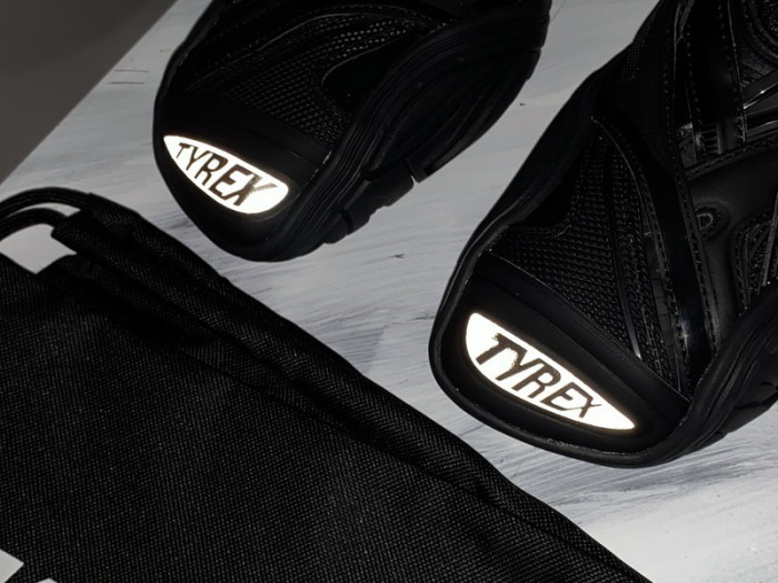 BLCG 5.0 TYREX 20SS RUNWAY