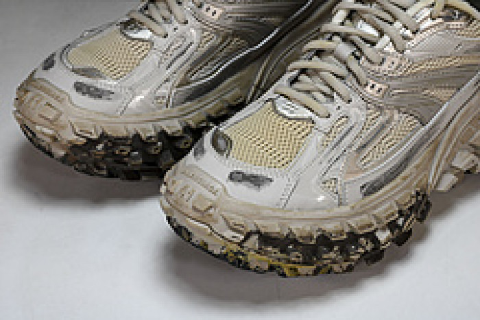 BLCG    Defender Rubber Platform Sneakers W2RAF 9700