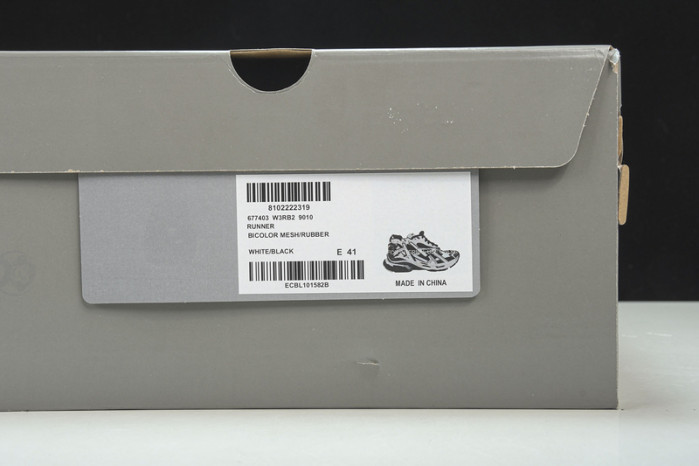 BLCG  RUNNER    Yeeshoes  22040702