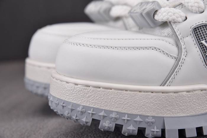 LV SNEAKER LOW FOR-LV51