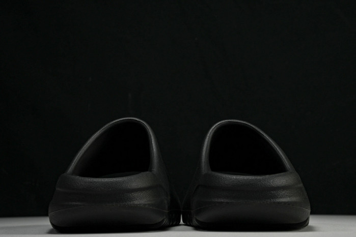 Yeezy Slide Onyx  HQ6448