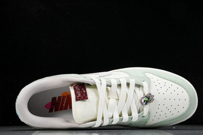 Nike Dunk Low  FZ5065-111