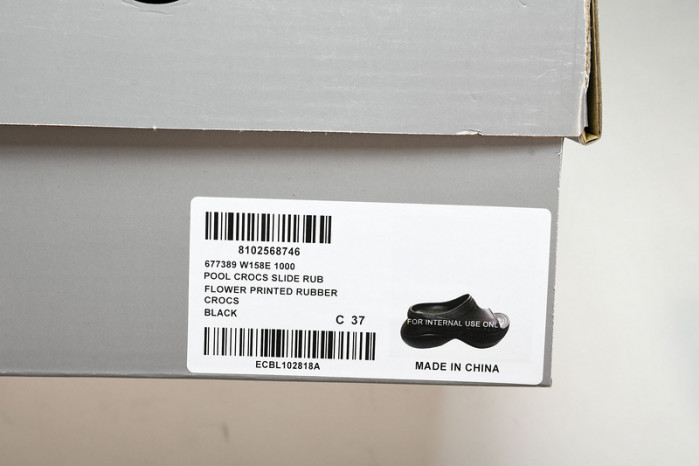 BLCG POOL CROCS  SLIDES W1S8E-1000