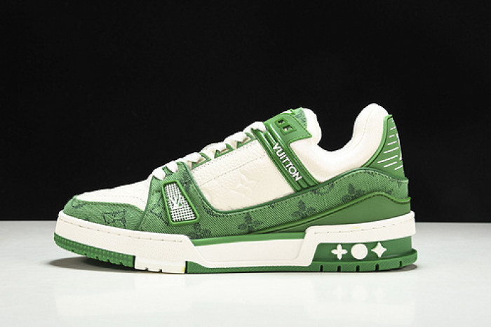 LV SNEAKER LOW YEE-003