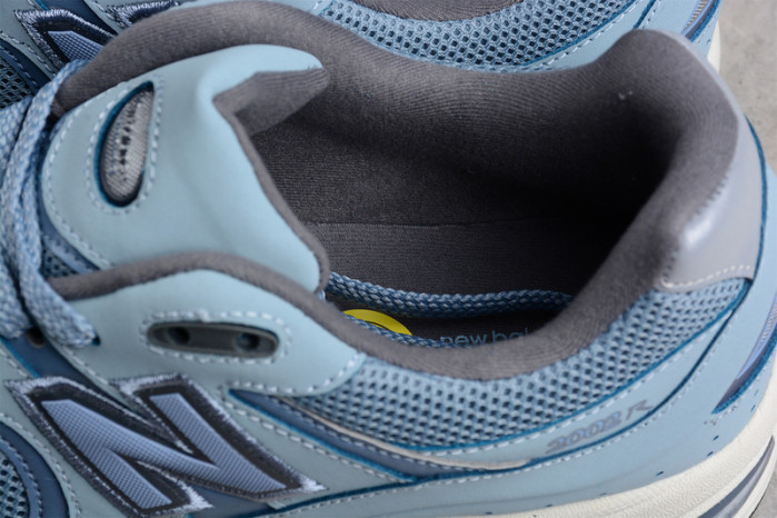 New* Balance WL2002 ML2002RR