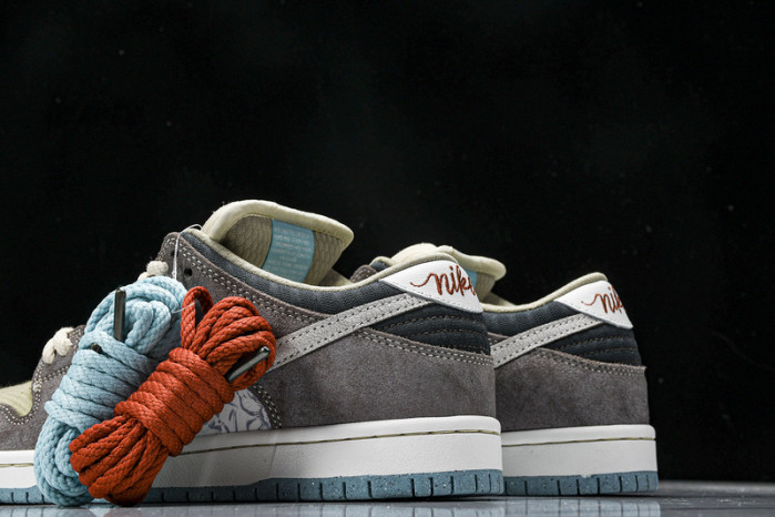 DUNK LOW  “Big Money Savings”  FZ3129