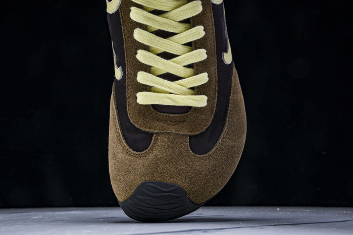 L*0ewe Ballet Runner  LW-FOR04