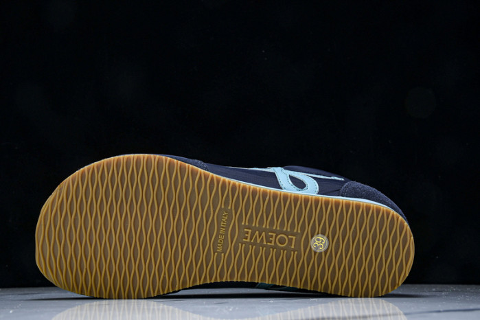 L*0ewe Ballet Runner  LW-FOR06