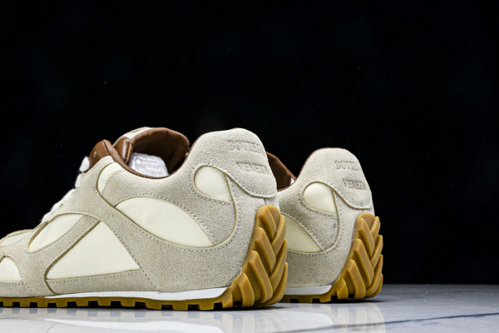 BOTTEGA VENETA  SNEAKER