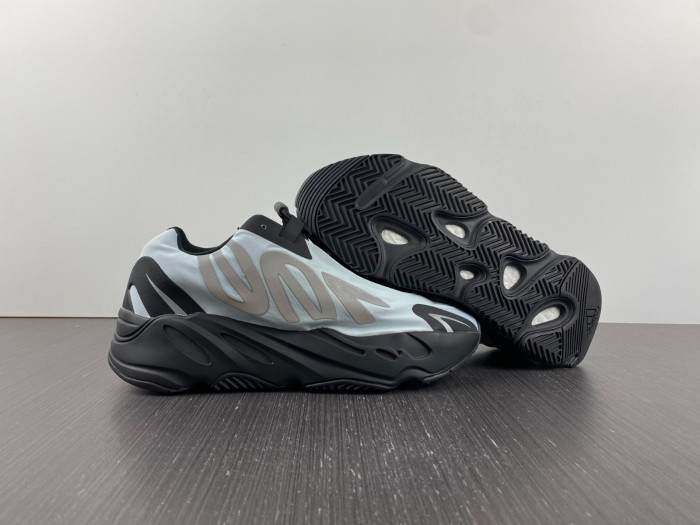 Adidas Yeezy Boost 700 GZ0711