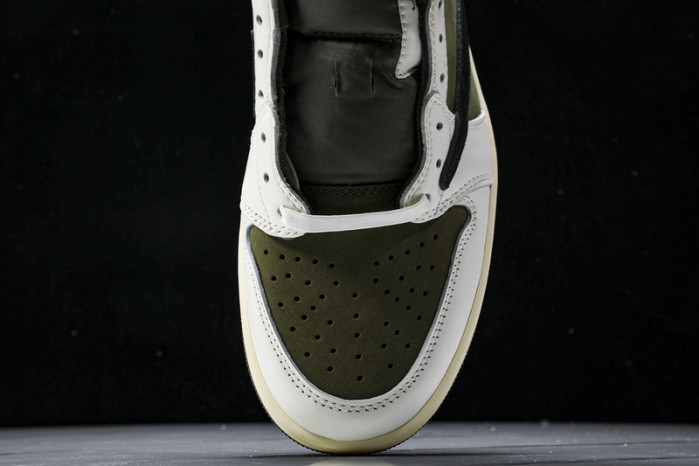 Travis Scott x Air Jordan 1 Low OG  “Medium Olive” DM7866-200