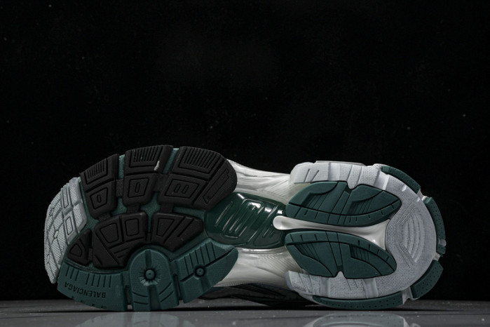 BLCG RUNNER  772774-W3RBW-0623