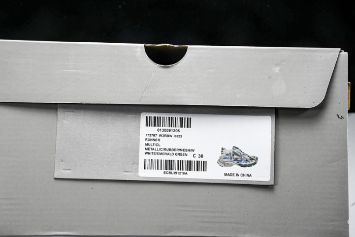 BLCG RUNNER  772774-W3RBW-0623