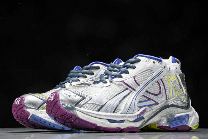 BLCG RUNNER  772774-W3RNY-0328