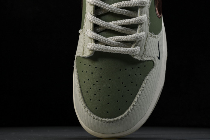 Nike Dunk Low "Be 1 Of One"  FQ0269-001