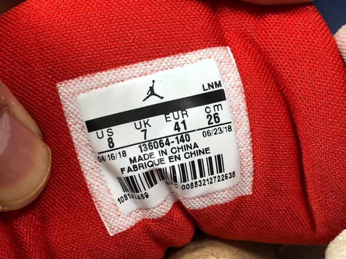 Jordan 3 Retro International Flight  136064-140