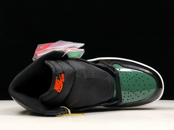 SoleFly x Air Jordan 1 Retro High OG 