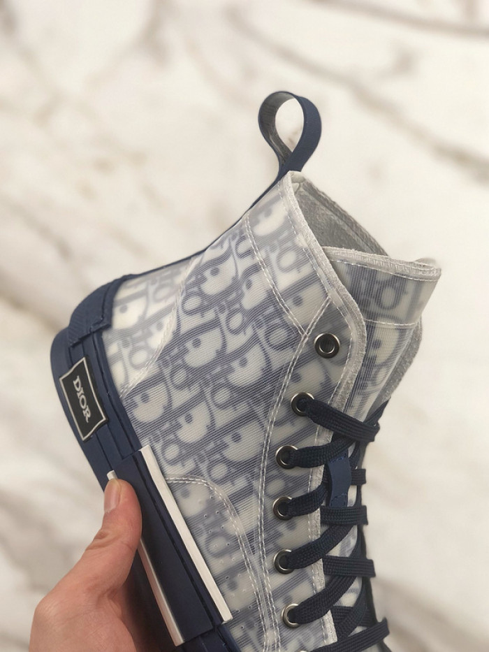 D10R B23 Sneakers High Top