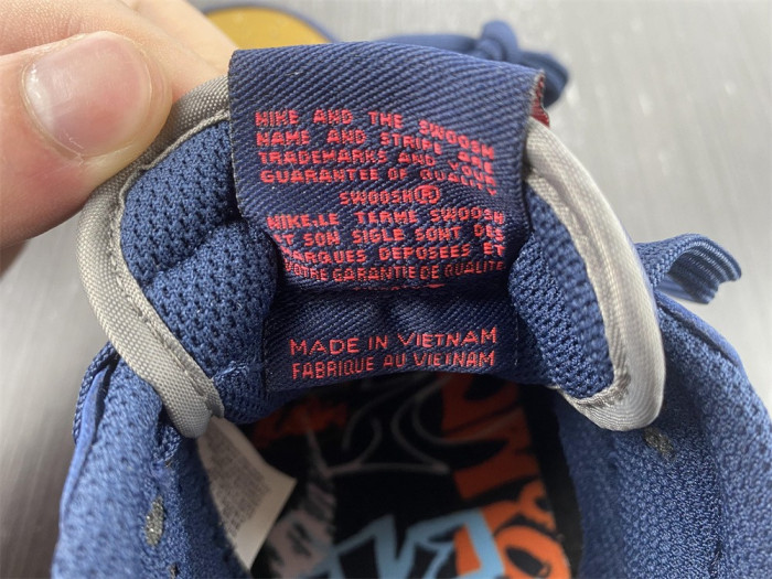 Nike Dunk Low Retro PRM DM0108-400